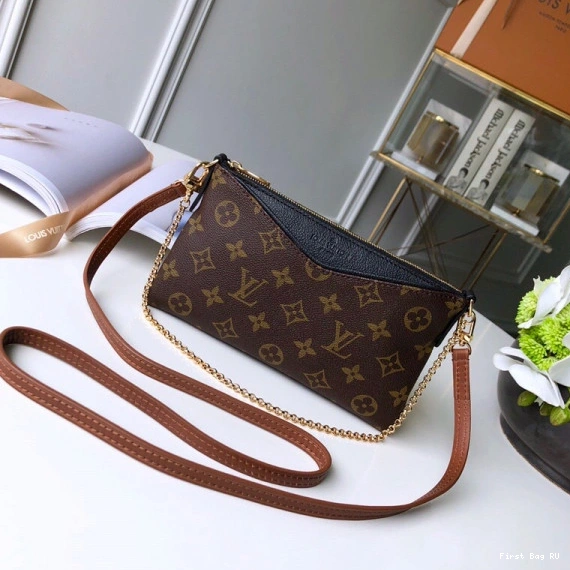 PALLAS CHANELUTCH Vuitton Louis 0716